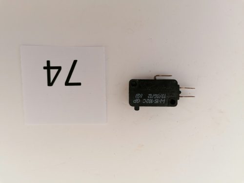 Mikrokapcsoló MA74